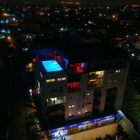 Suncity Hotel Apartment Accra Exterior foto